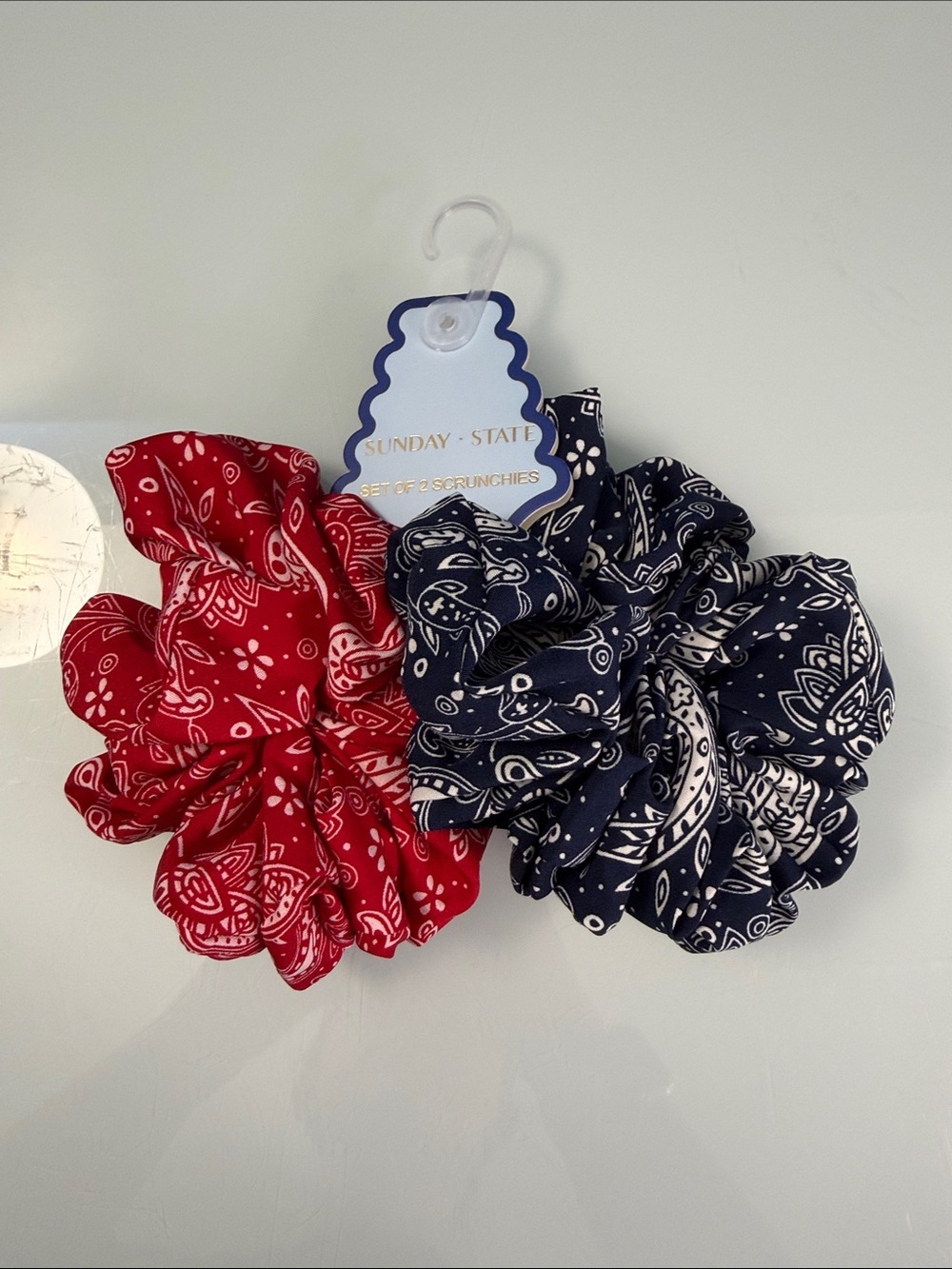 NWT Sunday State Hair Scrunchies Set